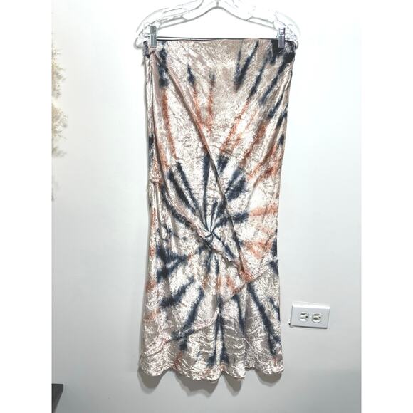Free People Serious Swagger Velvet Tie-Dye Midi Skirt Size M in Firework Combo - Picture 8 of 11